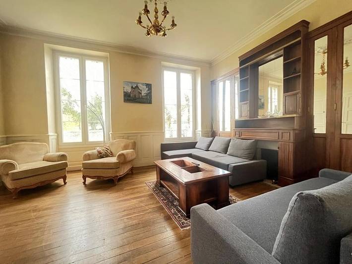 Location de vacances pour 24 personnes, avec Terrasse et Jardin à Villeneuve-sur-Yonne - 3