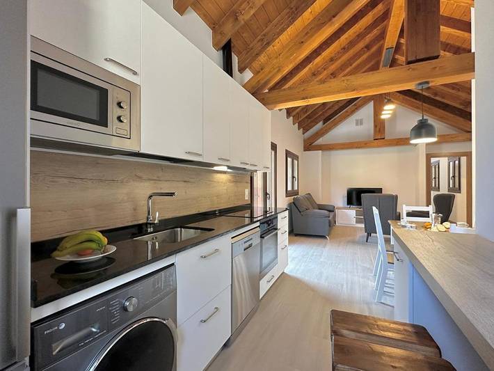 Casa rural para 5 personas, con jardín, Se admiten mascotas en Burgui