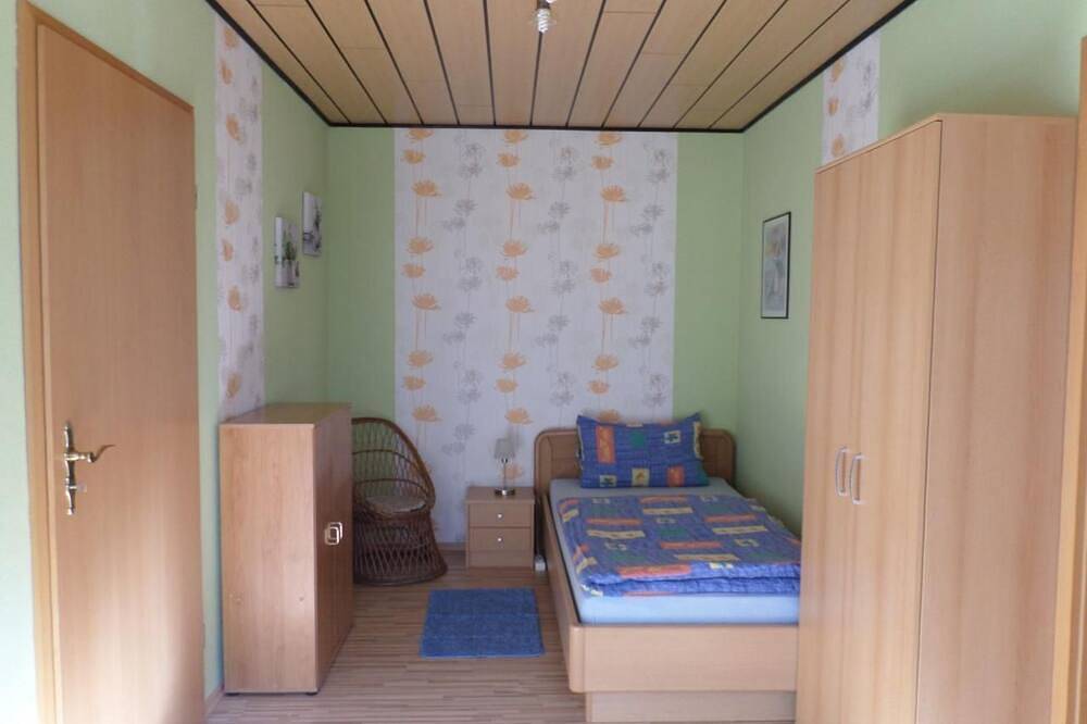 Ganze Wohnung, Orpington in Dreisbach, Westerwald