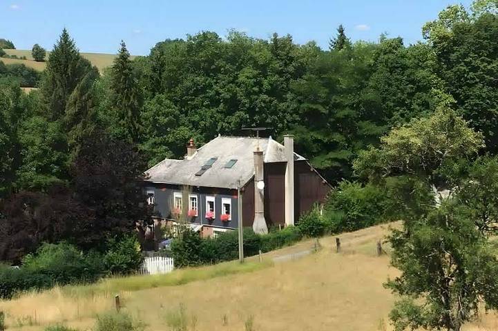 Location de vacances pour 4 personnes, avec jardin à Signy-l'Abbaye - 3