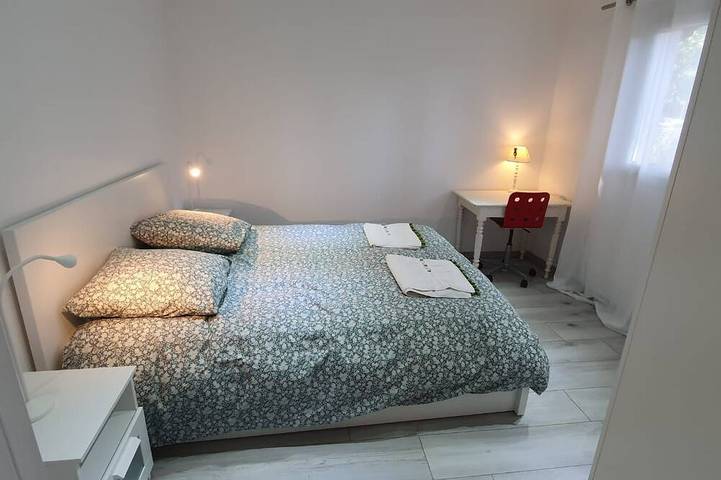 A charming little cottage in the land of cicadas! Pets Allowed in Aubagne, Costa mediterránea (Francia)