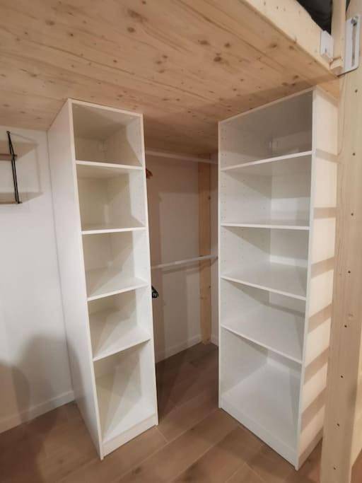 Appartement entier, Three-Bedroom Apartment in Bourg-en-Bresse, Région de Bourg-en-Bresse