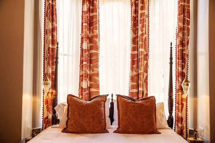 Apartmenthotel for 10 people, with balcony and yard in Napa Valley