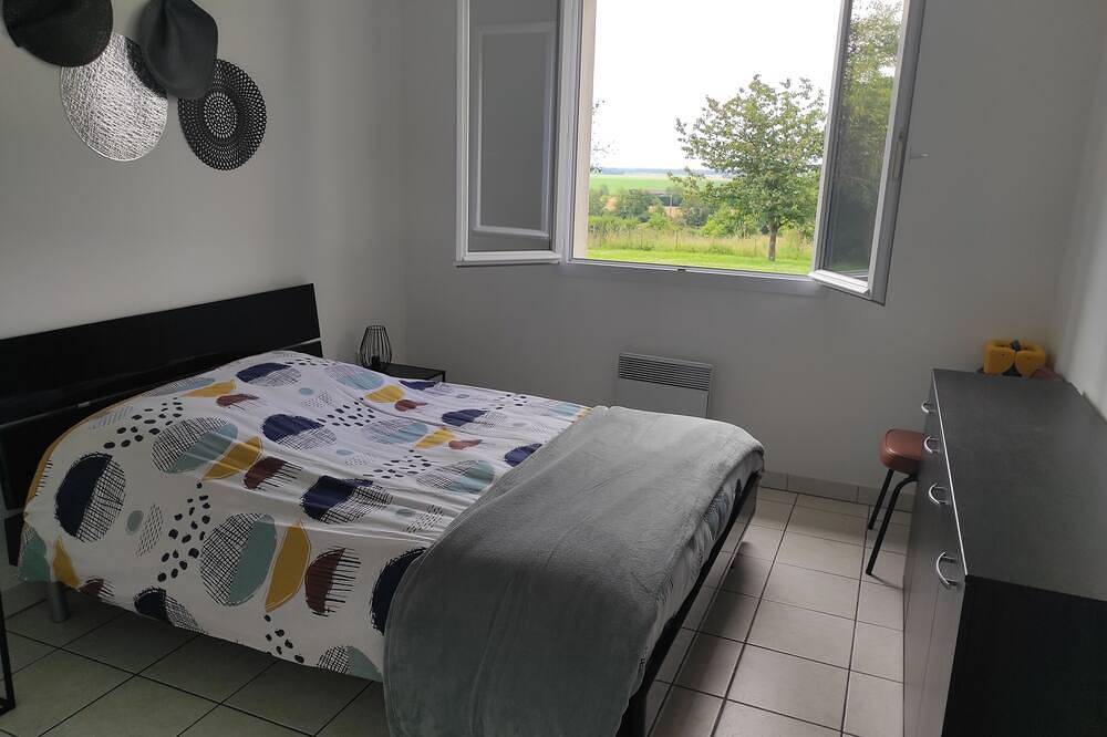 Chez Aubee, Maison à la campagne  2-6 personnes in Longeville-sur-la-Laines, Rives Dervoises