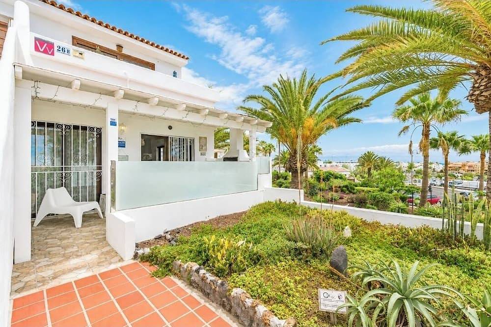Entire apartment, Beautiful Apartment In Amarilla Golf, 2 bedrooms. On sale! in Amarilla Golf, San Miguel de Abona