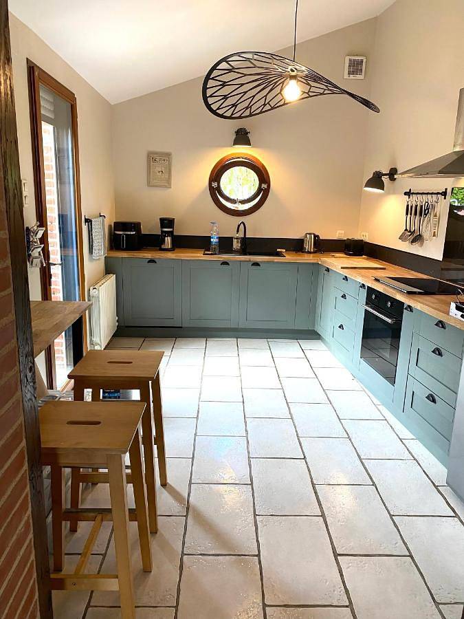 Location de vacances pour 5 personnes, avec vue et terrasse à Le Vivier-sur-Mer - 3