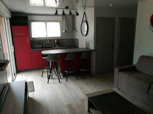 Location de vacances pour 4 personnes, avec jardin à Vue d'Esprit - 2