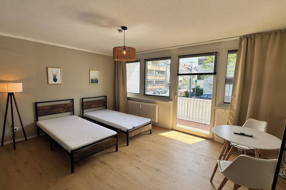 Appartement entier, Apartment Sana Klinik No 12 Balcony in Offenbach-sur-le-Main, Offenbach