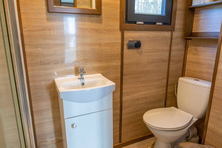 Camping für 4 Personen, mit Terrasse in Brandenburg - 4