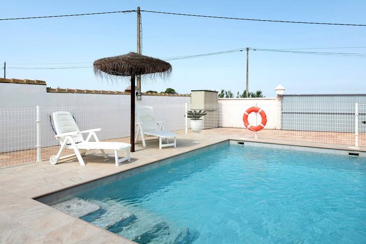 Ferienhaus "Casa Susana" mit privatem Pool, 2 privaten Terrassen und WLAN in Barrio Nuevo, Conil de la Frontera