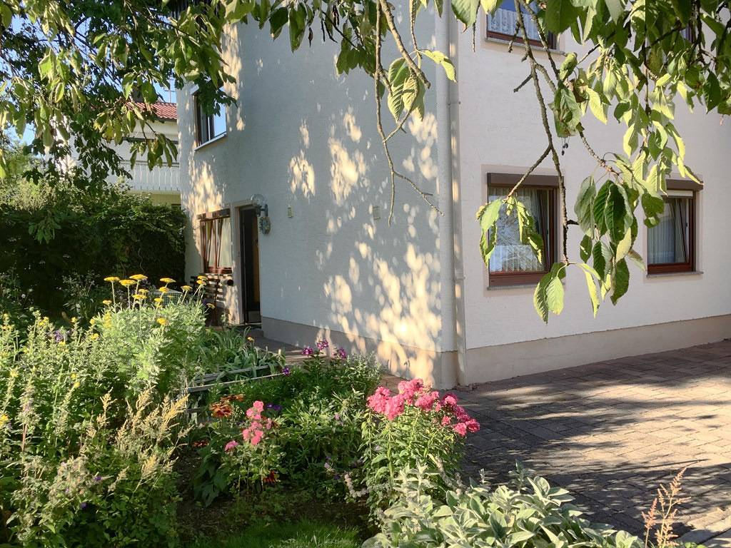 Loibl Max - Familiäre Ferienwohnung mit Gartenterrasse in Bad Griesbach, Bayerische Golf und Thermenland