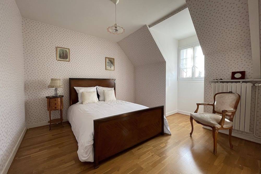 Jolie maison à la campagne dans village calme et pittoresque in Moisenay, Seine-et-Marne