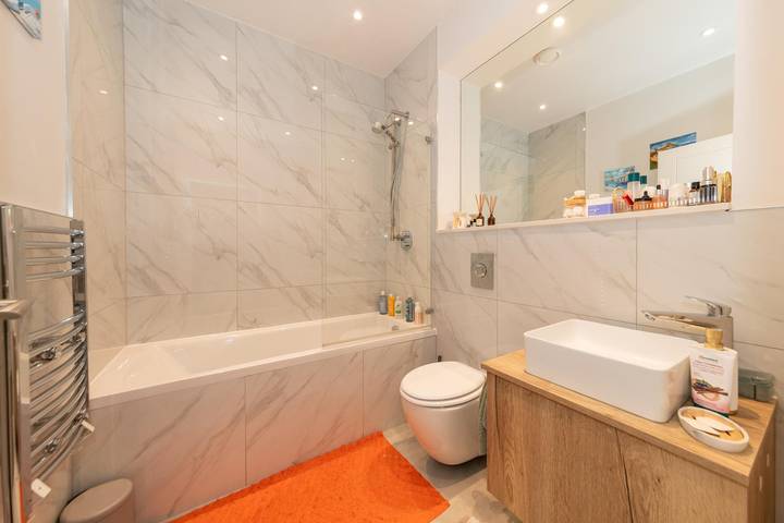 Apartamento entero, Brand-New Spacious Flat | For Business & Leisure - Pass the Keys in Reading, Berkshire