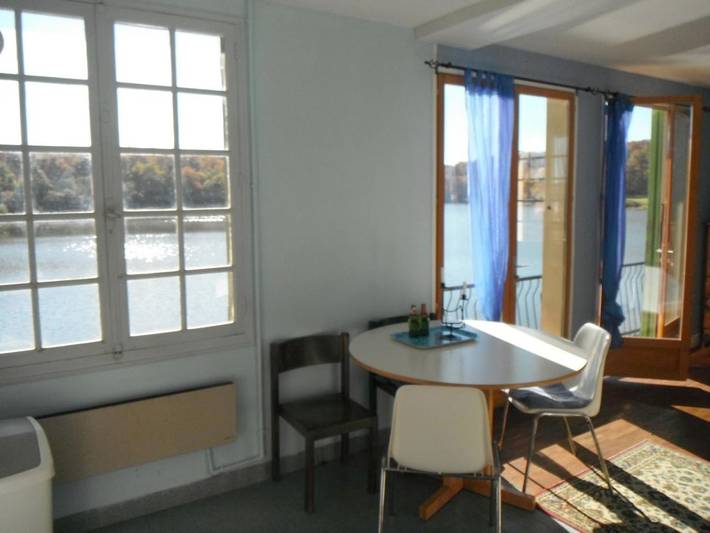 Gîte pour 2 personnes, avec vue ainsi que vue sur le lac et jardin à Saint-Bonnet-Tronçais - 4