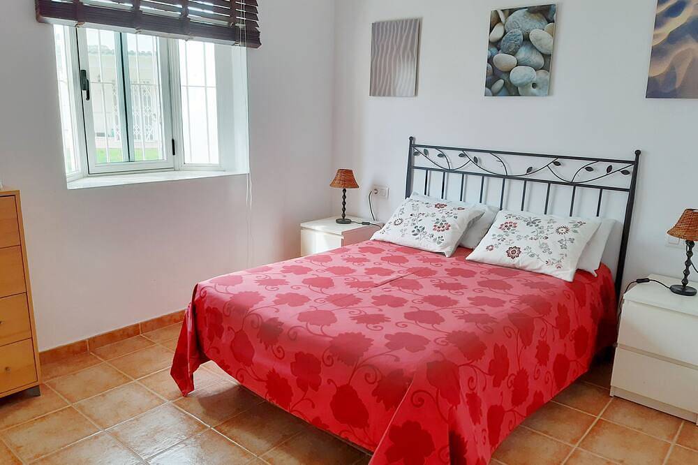 House with terrace of flowers and solarium, near beaches, A/C, wifi, Sat Tv, Bbq in San Juan de los Terreros, Pulpí