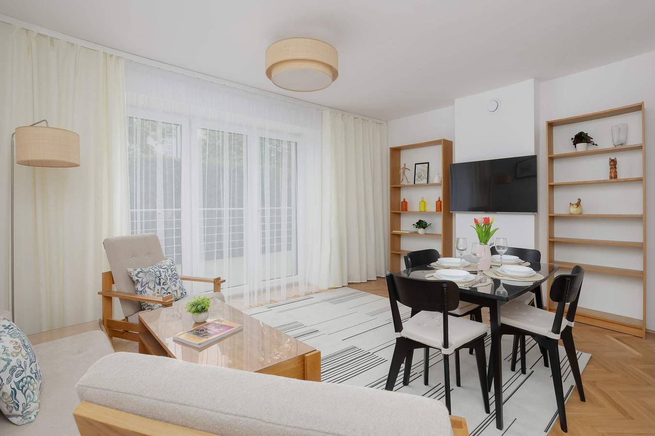 Comfortable House with a Terrace | 3 Bedrooms in Mokotów, Warschau