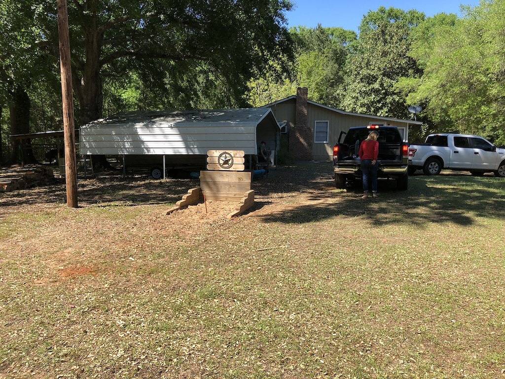 Beautiful Country Home on 11 Acres Near Toledo Bend Lake. in Toledo Bend Reservoir