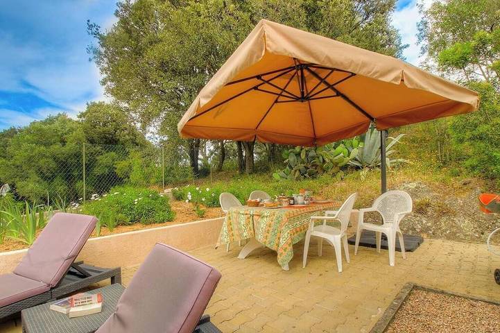 Maison de vacances pour 4 personnes, avec piscine et jardin