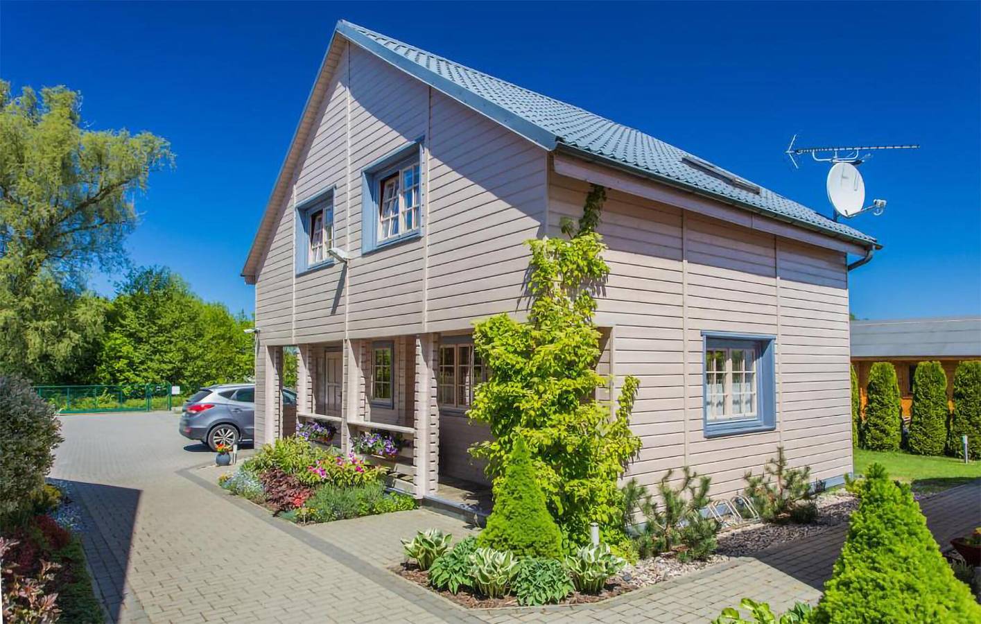 Ferienhaus für 7 Personen mit Terrasse in Gaski, Powiat Koszaliński