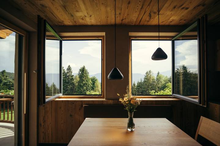 Entire apartment, Holiday Apartment "Obertimpflerhof Rosi" with Mountain View, Balcony & Wi-Fi in Vöran, Sarntal Alps