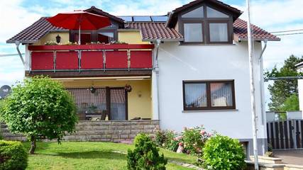 Ferienwohnung für 6 Personen, mit Balkon in Neustadt an der Weinstraße