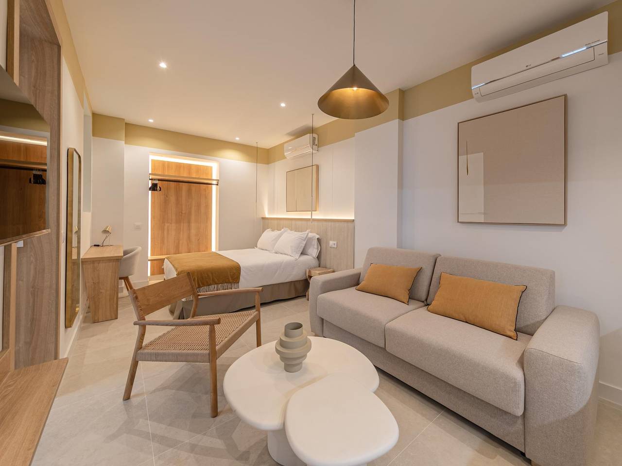 Apartamento de férias inteiro, Green House Apartamento nº 102 Loft in Casco Antiguo, Sevilha