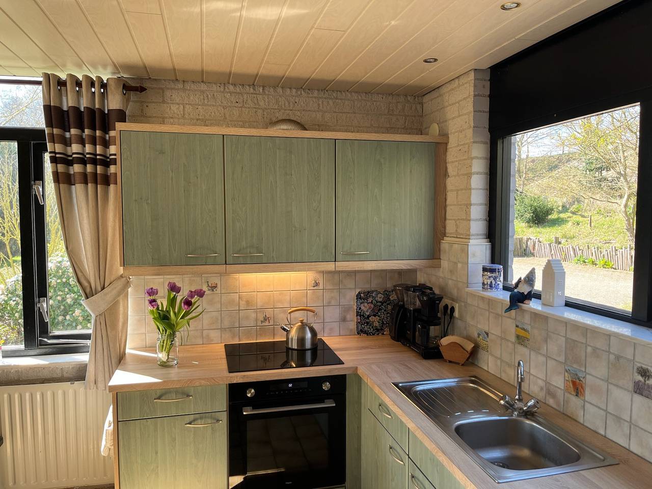 Freistehendes 5-Personen-Ferienhaus in Strandnähe in Burgh-Haamstede in Burgh-Haamstede, Zeeuwse Kust