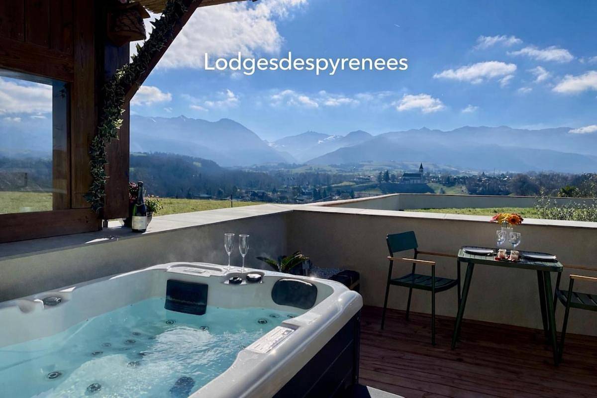 Appartement entier, Maison Belle vue avec Spa et vue imprenable in Asson, Béarn