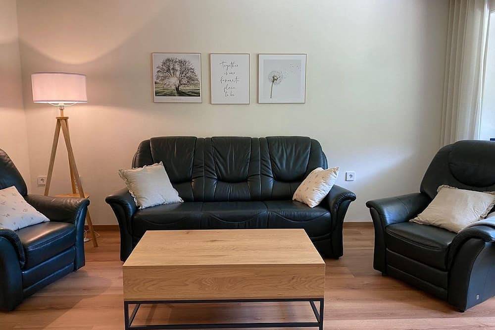 Ganze Wohnung, Ferienwohnung Waldblick - Ferienwohnung in Trassem, Landkreis Trier-Saarburg