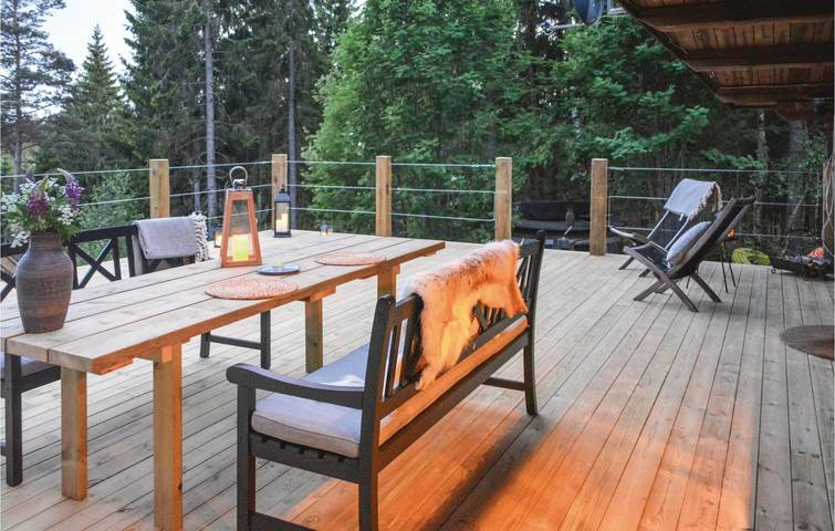 Vacation house for 4 people with yard in Tranemo, Västergötland