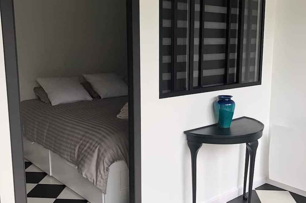 Quiet house with garden, terrace, beaches 15 minutes away, everything nearby. in Saint-Brieuc, Côte de Goëlo