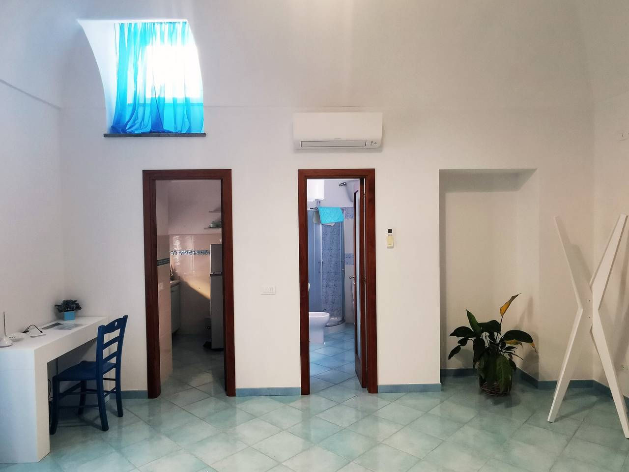 Ganzes Studio, Ferienwohnung "La Casetta al Porto" mit Wlan & Klimaanlage in Ischia Porto, Ischia Stadt