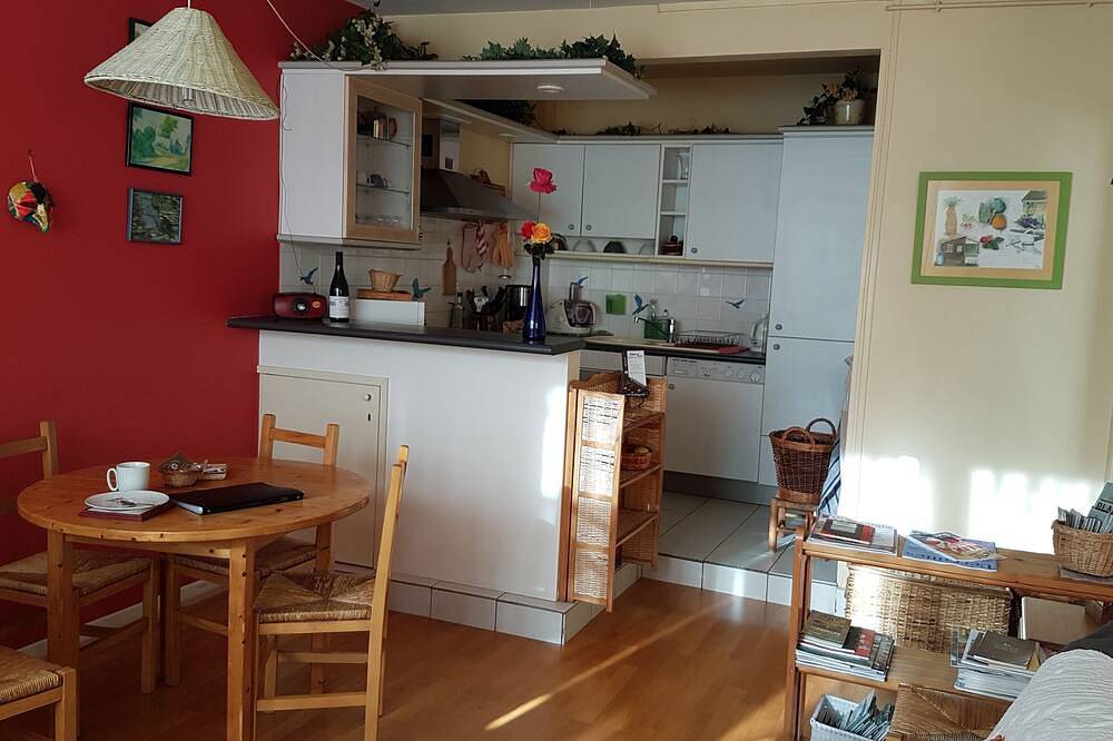 Appartement entier, Tout Confort, 3 étoiles, au Calme à Versailles, proche des commerces in Versailles, Yvelines