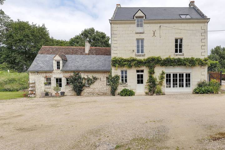 Chambre d’hôte pour 3 personnes, avec Jardin près des Châteaux de la Loire