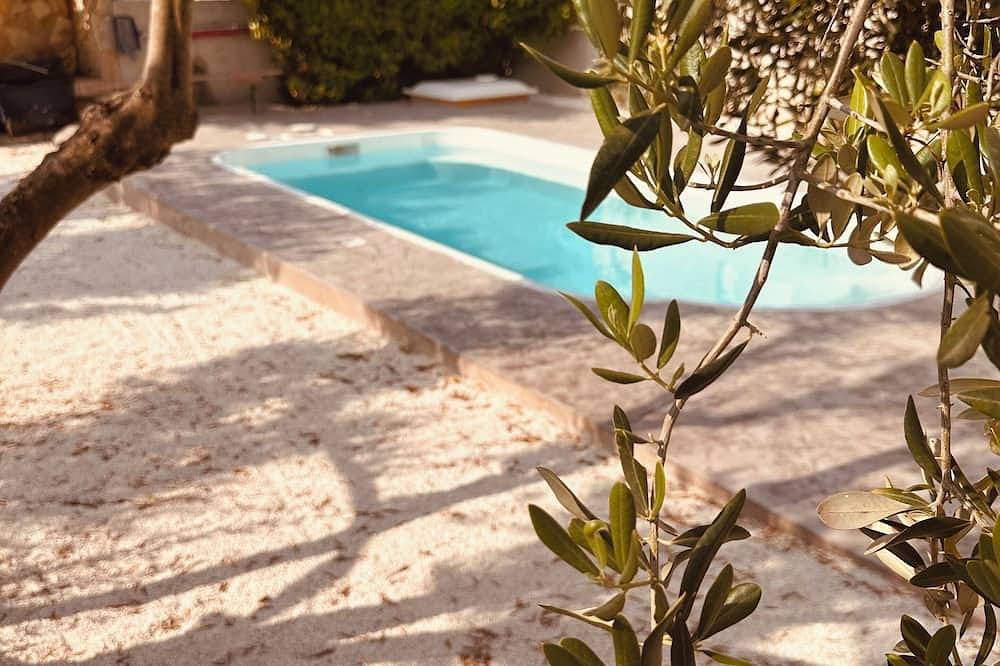 Ganze Wohnung, Trogir Exclusive 180qm Maisonettewohnung mit privatem Pool und Meerblick in Trogir, Split-Dalmatien