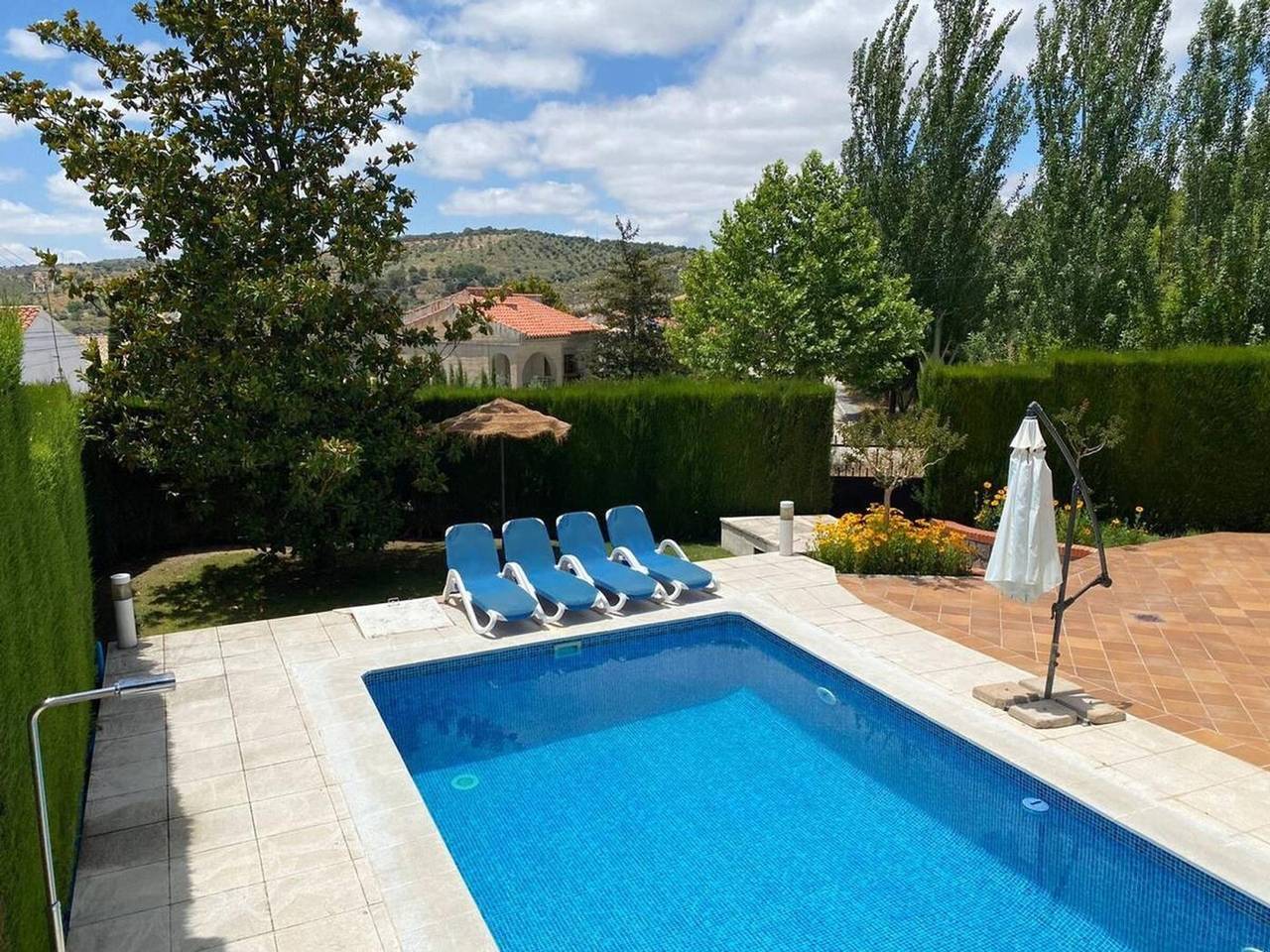 Spacieuse maison familiale avec équipements pratiques à Malaga in Huétor de Santillán, Province de Grenade