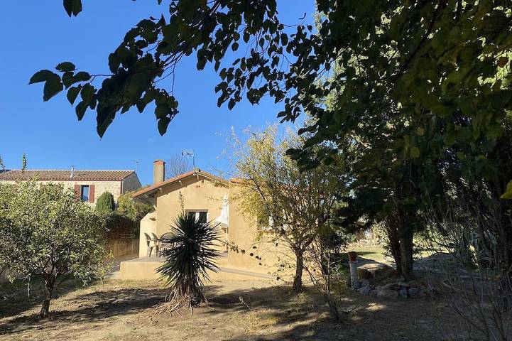 Location de vacances pour 4 personnes, avec Terrasse et Jardin à Saint-Jean-Lasseille