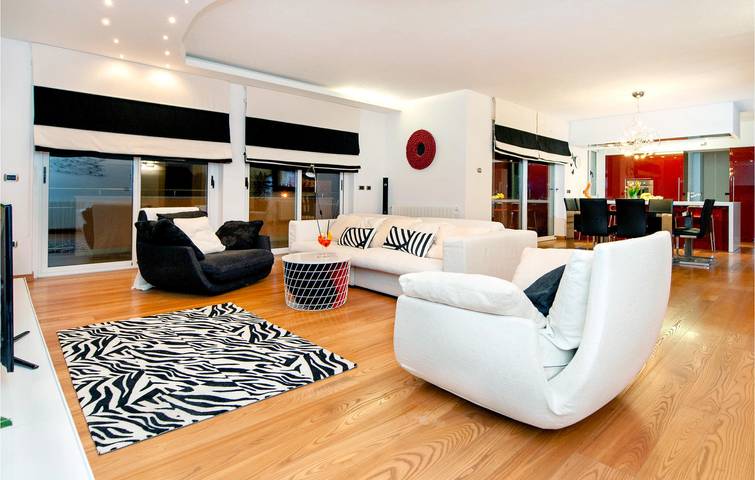 Gemütliche, ca. 56 m² große Wohnung mit Terrasse in der Nähe von Rovinjsko Selo und Restaurants in Rovinjsko Selo, Rovinj