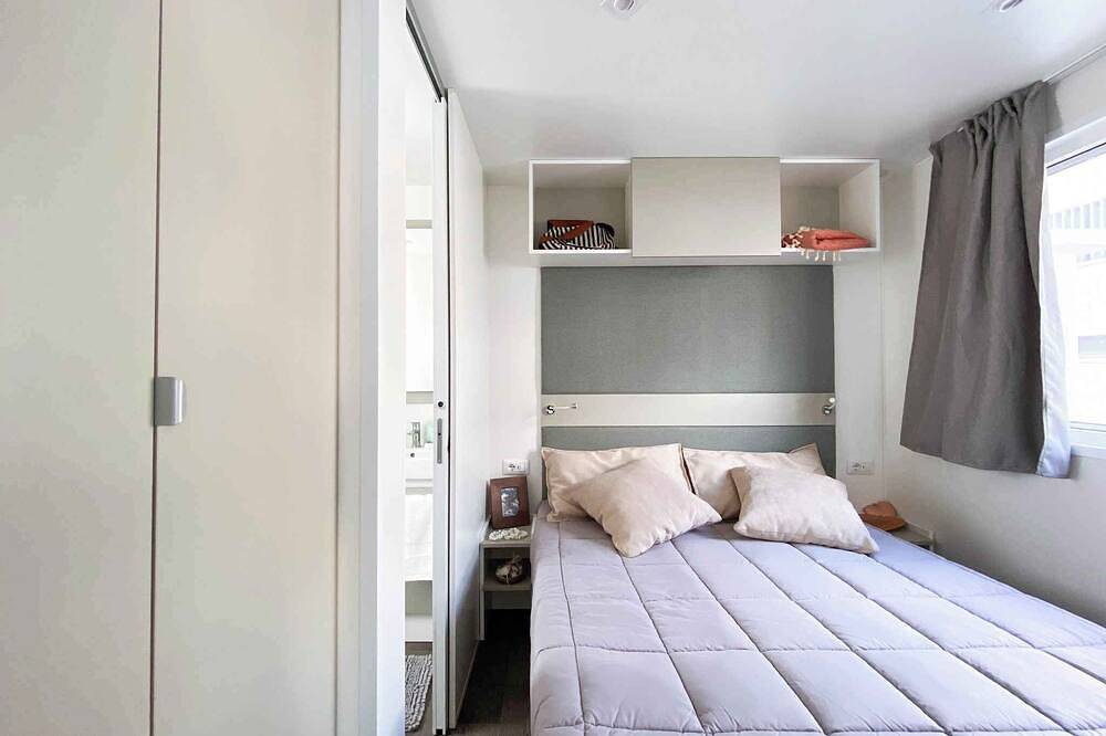 Mobilehome mit Veranda in Lido di Dante, Ravenna Provinz