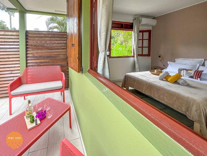 Villa pour 6 personnes, avec jacuzzi et terrasse