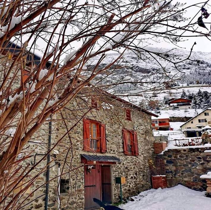 Location de vacances pour 10 personnes, avec vue et jardin, animaux acceptés à Porté-Puymorens