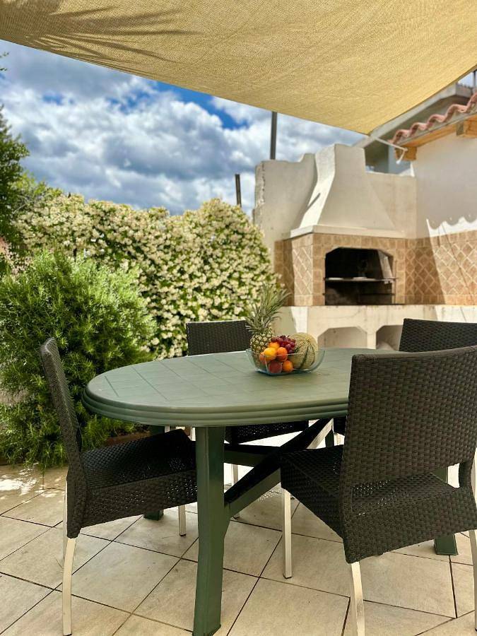 Gîte pour 5 personnes, avec jardin dans San Giovanni Sardinia - 4