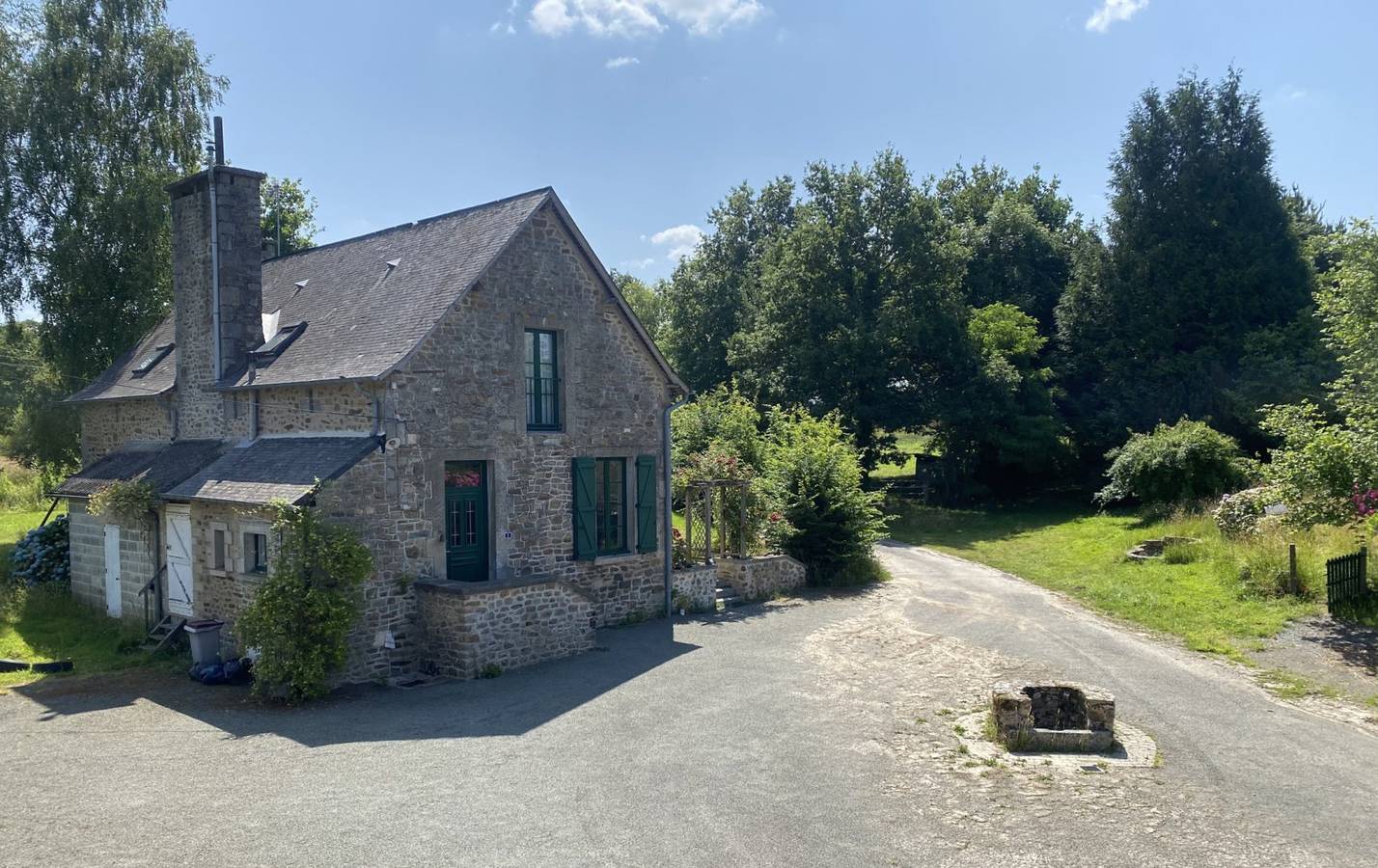 Le domaine d'Elaura, 12 personnes, calme, confort, espace ludique in Contest, Mayenne