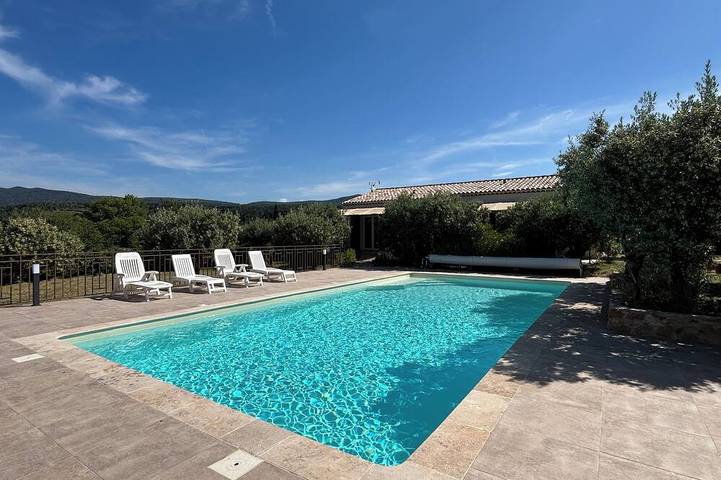 Maison de vacances pour 2 personnes, avec terrasse ainsi que jardin et piscine - 1