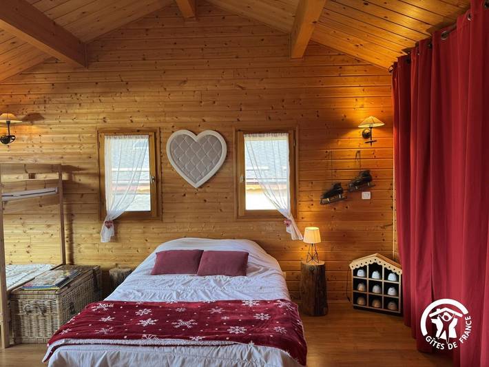 Gîte pour 6 personnes, avec terrasse, animaux acceptés à Formiguères - 4