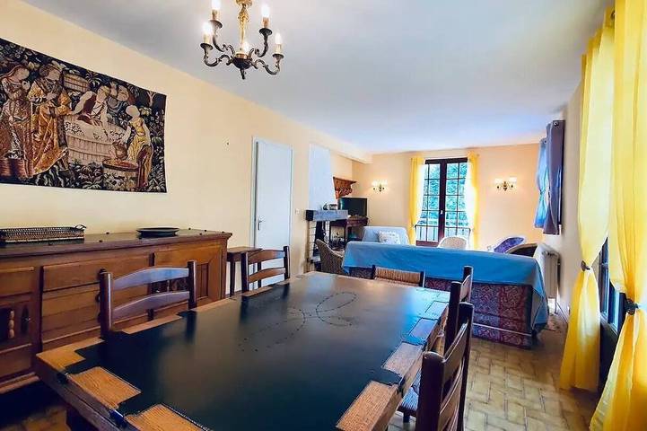 Quiet house with beautiful view of Lake Annecy in Sévrier, Parque natural regional del Macizo de Bauges