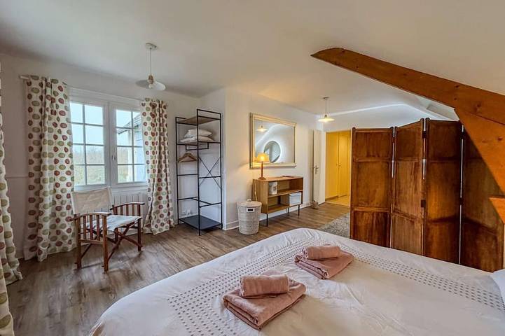 Location de vacances pour 5 personnes, avec jardin et terrasse dans Val-au-Perche - 3