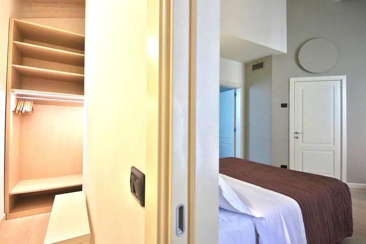 Ganze Wohnung, Liszt Home-Seeseite im Dorf von KlabHouse in Bellagio, Gemeinde Bellagio