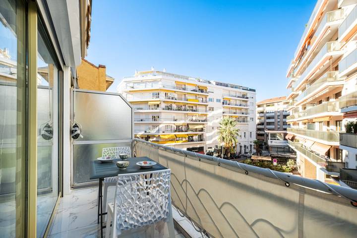 Ferienwohnung für 3 Personen, mit Balkon - 1