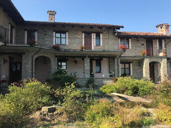 Chambre d’hôte pour 3 personnes, avec vue et sauna ainsi que piscine et jardin, animaux acceptés dans Piémont - 4